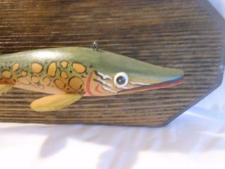 Oscar Peterson Fish Spearing Decoy Wall Plaque by Ron Jacobson fishing lure 4 2