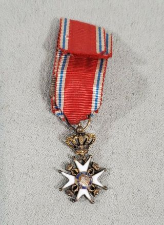 Tsv Antique Wwi Norway An Order Of St.  Olav Small Medal On Red Ribbon Badge Rare