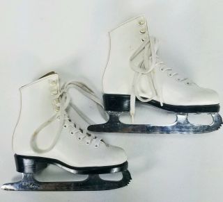 Bauer Figure Ice Skates Girls Size 12 White Leather Lace Up Rare