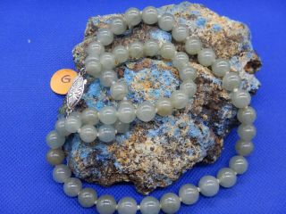 Vintage Chinese Natural Green Jade 7.  5/10.  5 Mm Beads Necklace 68g,  Silver Clasp