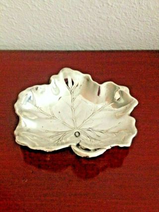 Vintage Reed & Barton Sterling Silver X102 Maple Leaf Plate.  80 Grams
