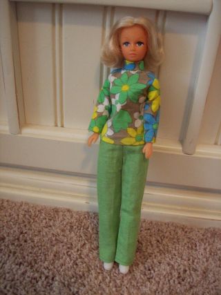 Vintage Barbie Clone Doll Tnt Blonde Flip And Outfit Hong Kong