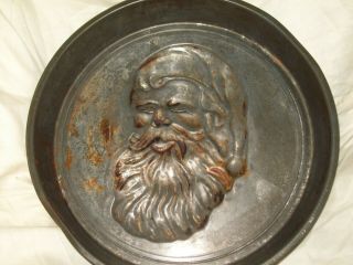 Antique Vintage Christmas Santa Claus Tin Metal Cake Pan Mold