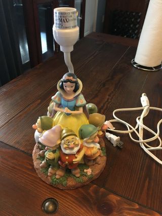 Disney Store Princess Rare Snow White And The Seven Dwarfs Lamp