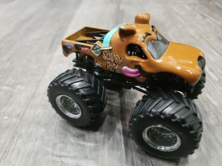 Hot Wheels Monster Jam " Scooby Doo " Truck 1:64 Rare