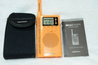 Rare Orange Grundig Mini 300 World Band Receiver Am/fm/sw Radio W Case