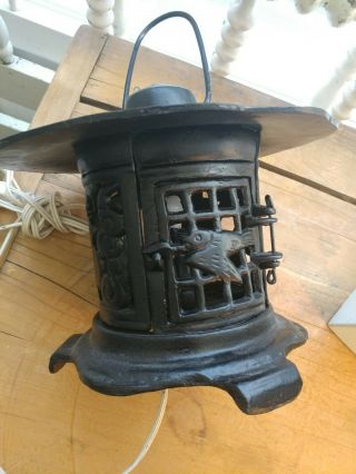 Rare and wonderful Vintage Japanese Cast Iron Pagoda Garden Lantern light lamp 2