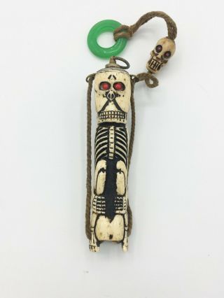 Inro Ojime Bead Netsuke Sagemono Carved Bovine Bone Skull Skeleton Snuff Bottle