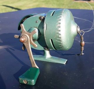 Vintage South Bend Spin Cast 63 Model A Fishing Reel Retro - Green - 1960 