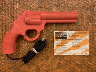 The Justifier Light Gun (pink Rare Version / Sega Genesis - Sega Cd)