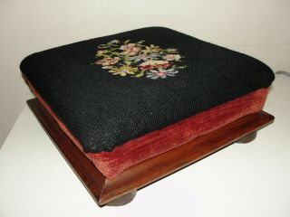 Vintage Floral Needlepoint Embroidered Tapestry Fabric Wood Foot Stool Ottoman