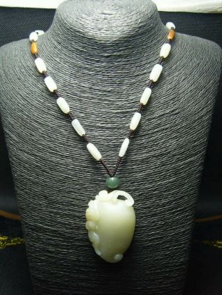 Finely Carved Chinese Jade Statue/ Pendant /necklace 1