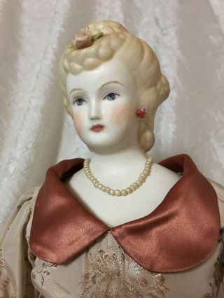 Vintage Seymour Mann 18” Porcelain " China " Doll Rare