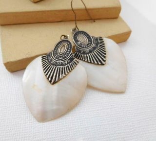 Vintage White Abalone Shell Antiqued Silver Tone Boho Tribal Earrings V43