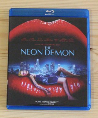 The Neon Demon (blu - Ray Disc,  2016) Rare Oop Region A