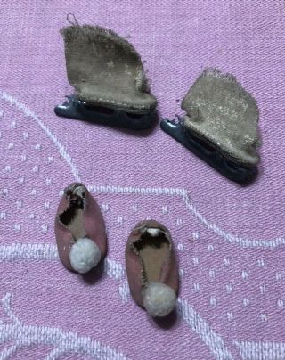 Vintage 2 Vogue Ginny Doll Ice Skates And Pink Slippers