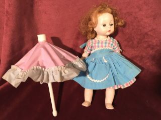 Madame Mme Alexander - Kins Doll Vintage 1950s In Tagged Dress W/ Parasol Slw