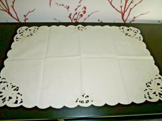 Vintage Ivory Cotton Table Runner With Openwork And Floral Embroidery 13 X 21 "