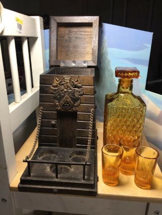 Vtg Rare Wooden Castle Liquor Decanter Amber Bottle 3 Shot Glasses Japan