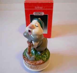 Rare Walt Disney Sleepy By Schmid.  Rotating Music Box Ceramic Snow White Figure