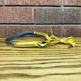 Rare Vintage Sony Sports Walkman Mdr - W14 Yellow Headphones