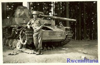 RARE US Officer Posed in Woods w/ KO ' d German Pzkw.  III Panzer Tank 2