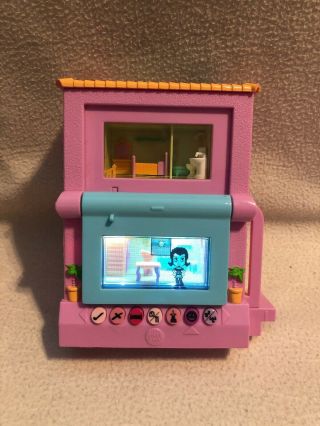 Mattel Pixel Chix,  2 Story Pink House 2006 Interactive Electronic Toy.  Rare Htf