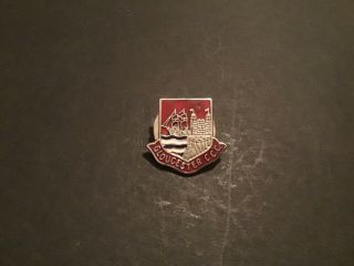 Rare 1980s Gloucester County Cricket Club Pin Badge