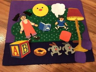 Rare Big Comfy Couch Felt Board Playset Set 1997 Learning Curve Molly Loonette