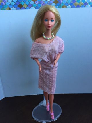 Vintage Kissing Barbie Doll 1978