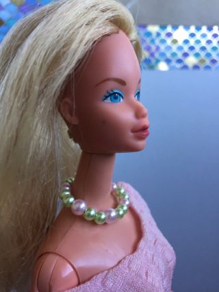 Vintage Kissing Barbie Doll 1978 3