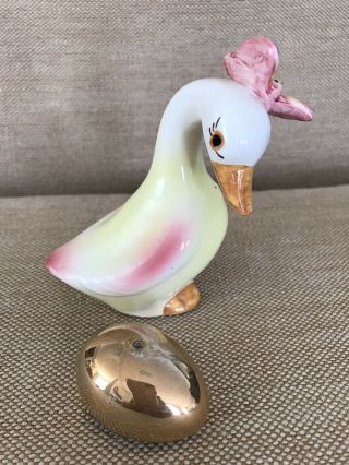 Vintage Hand Painted Goose Golden Egg Ceramic Salt Pepper Shakers Rare