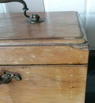 Antique / Vintage Wooden Trinket,  Jewellery Box,  Desk Tidy with Lock and Key 2
