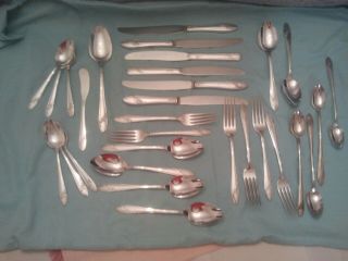 Vintage Silverplate Queen Bess Ii Oneida Community 30 Pc Service For 6 Ca.  1946