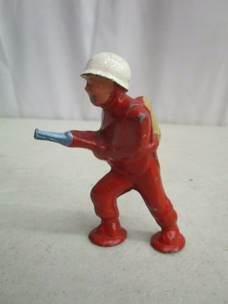 Vintage Barclay/manoil Pod Foot Lead Soldier Flame Thrower (rare Red Color)