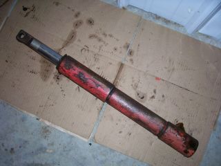 Vintage Allis Chalmers Wd Tractor - Rear Lift Cylinder - Looks Right - 1951