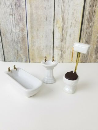 Vintage Dollhouse Miniature Porcelain Bathroom Furniture Set Toilet Tub Sink