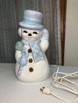 Rare Vintage Christmas Winter Holiday Ceramic Mold Snowman Light Up Figurine