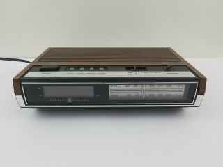 1990s Vintage Alarm Clock Am/fm Radio General Electric Ge 7 - 4633d