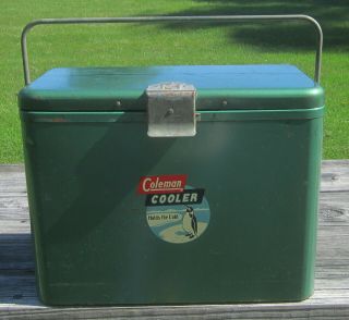 Rare Vintage 1950 ' s Coleman Cooler Green with Penguin Logo Model 631 Metal Chest 2