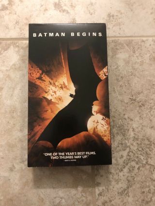 Rare Batman Begins Vhs Video Tape Warner Bros.  Dc Comics 2005 Previous Rental