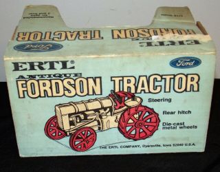 ERTL Ford ANTIQUE FORDSON TRACTOR 804 1/16 Scale 3