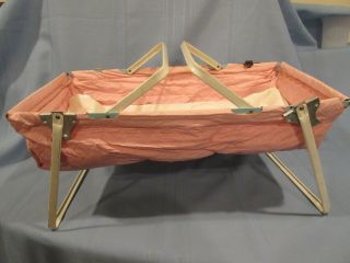 vintage American Character Baby Toodles doll car bed for 16 