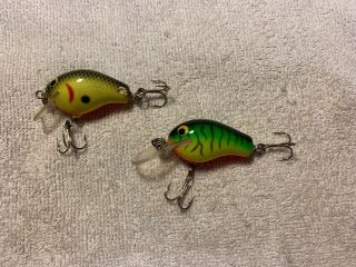 2 Bagley Bitty B Old Fishing Lures 10