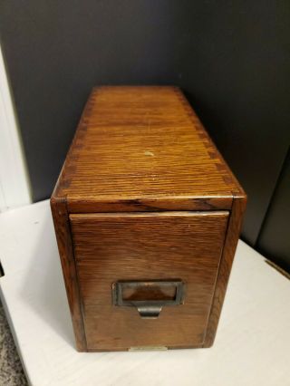 Wm H Hoskins Co.  Vintage Solid Wooden Dovetail Corner Index Card File/recipe Box