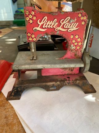 Antique Vintage Little Lady Hand Crank Mini Sewing Machine Salesman Sample Toy