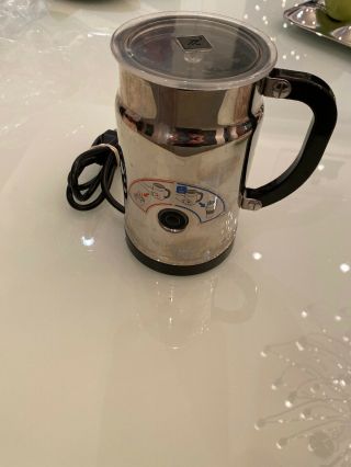 Nespresso 3192 - Us Aeroccino Plus Automatic Electric Milk Frother - Rarely