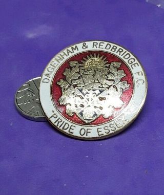 Rare Dagenham And Redbridge Football Club Pin Badge (12)