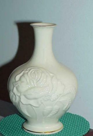 Lenox Embossed Rose Gilded Porcelain Vase 7 " Valentine Roses Antique