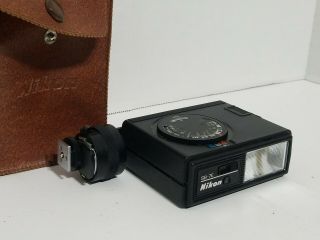 Rare NIKON SB - 7E Flash Speed light w/ socket 3